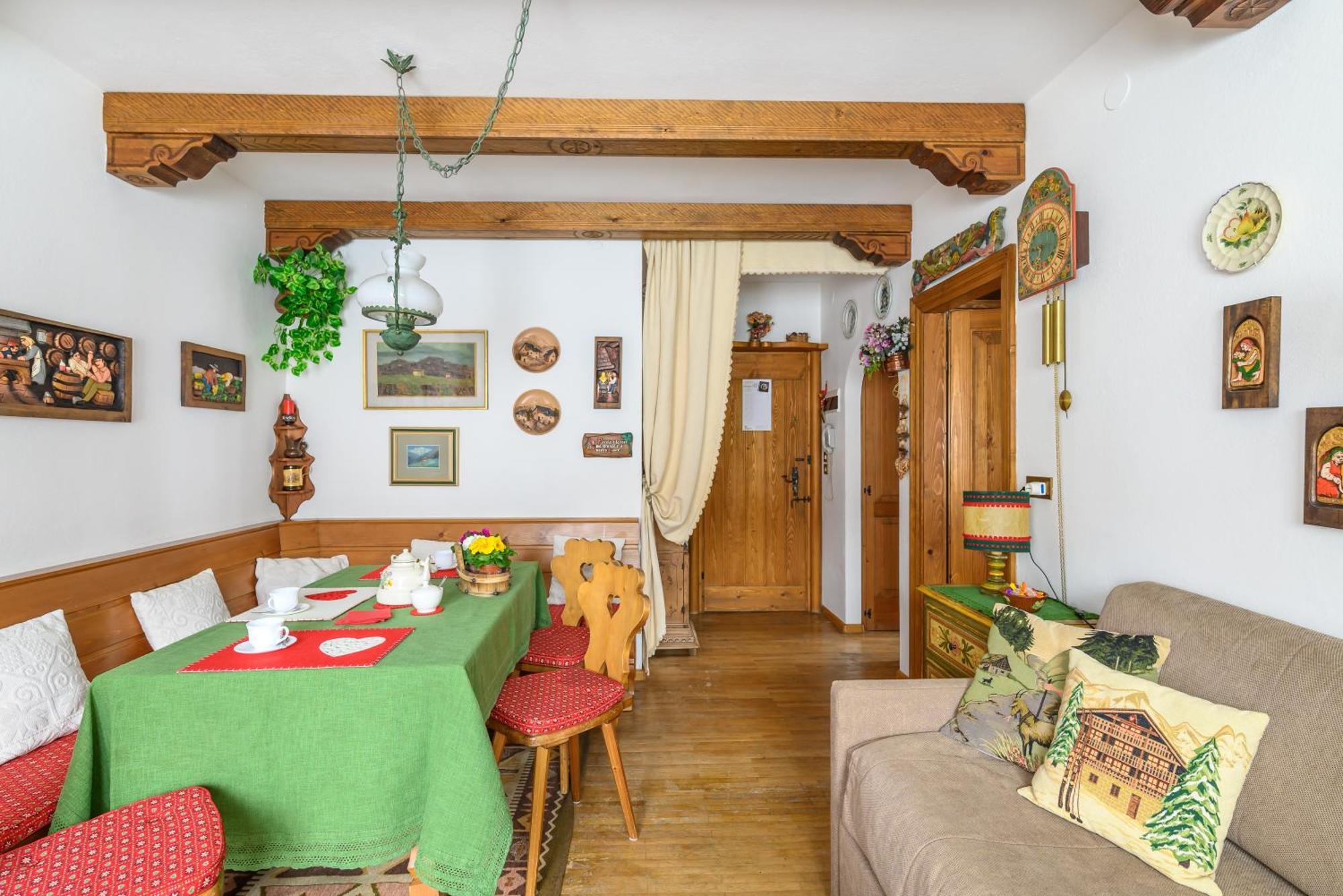Apartmán Ca' Dello Scoiattolo Cortina dʼAmpezzo Exteriér fotografie